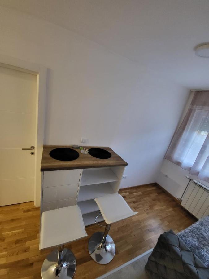 Holiday Novi Sad Extérieur photo